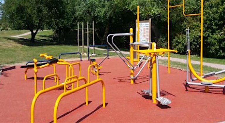 outdoor_gym
