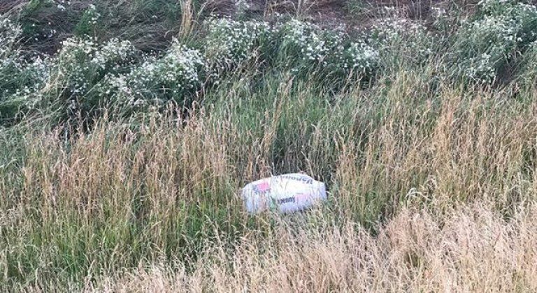 Tip čitateľa: Nevychovaní ľudia znečisťujú naše okolie Tip čitateľa: Nevychovaní ľudia znečisťujú naše okolie