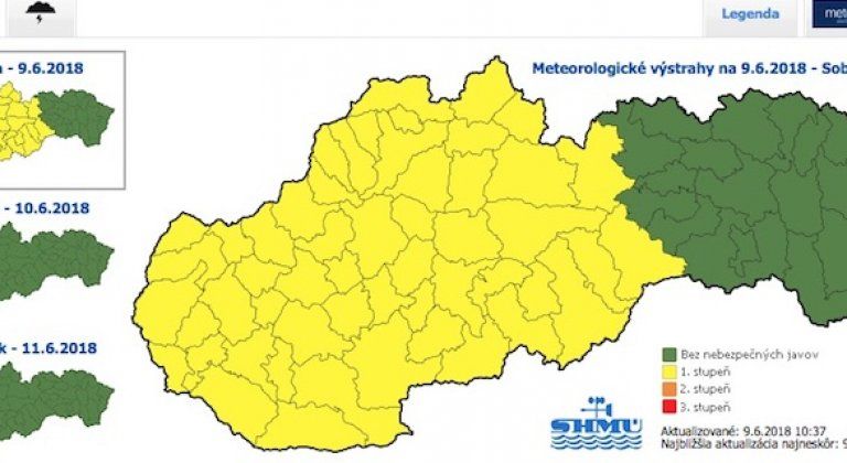 Meteorológovia varujú pred búrkami s krúpami