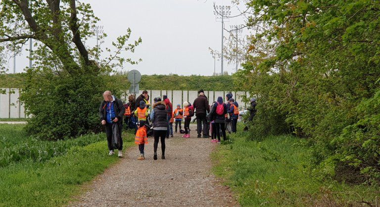 56764714_286790105607628_55571241813147648_o