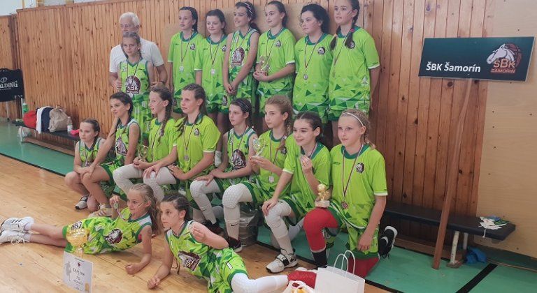 Šamorínske dievčatá U11 sú druhé najlepšie na Slovensku