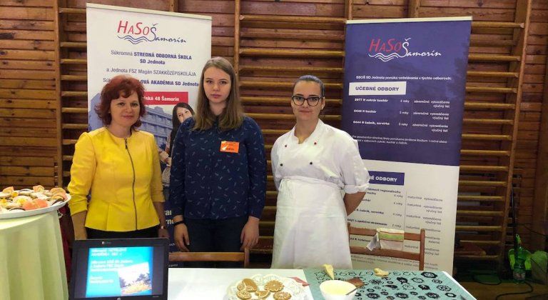 74680797_558508094883751_1275394047535480832_n