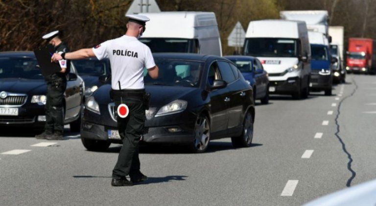 Žena na BMW išla rýchlejšie ako na diaľnici