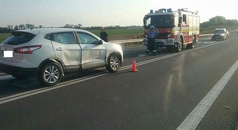 Nehoda medzi Šamorínom a Kvetoslavovo bez vážnejších zranení