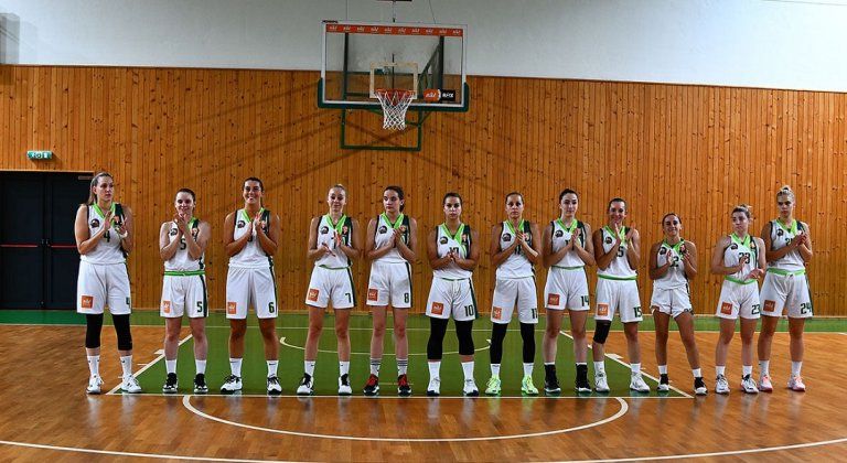 V náročnom zápase naše basketbalistky prehrali