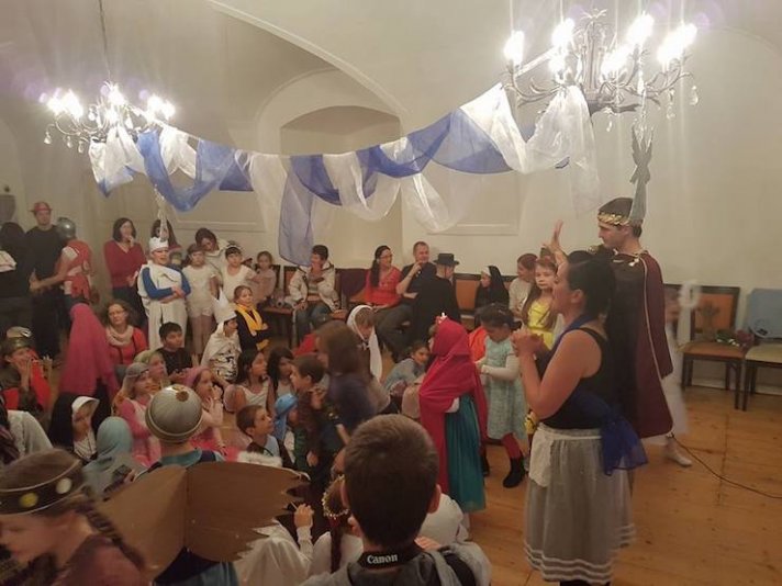 14368777_1197192853708746_7032400299089478446_n