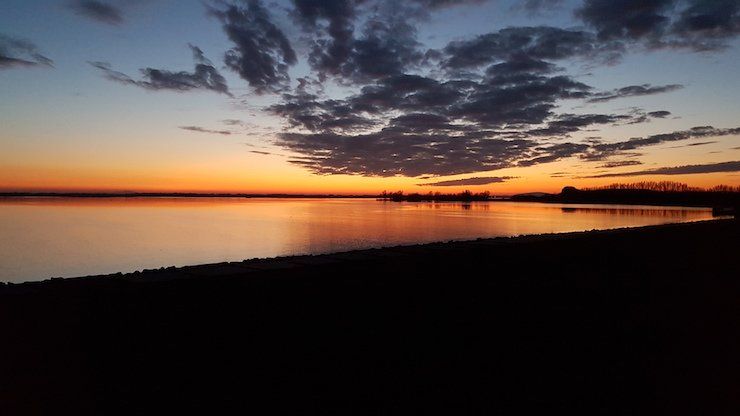 Olvasói képek: Napkelte és napnyugta a Duna felett Olvasói képek: Napkelte és napnyugta a Duna felett