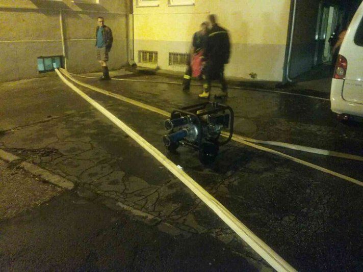 Hasiči sa cez víkend nezastavili Hasiči sa cez víkend nezastavili