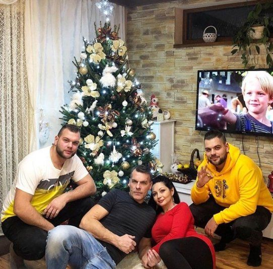 TV Joj: Raper Boki ukázal svoju rodinu: Rodičom akoby z oka vypadol!