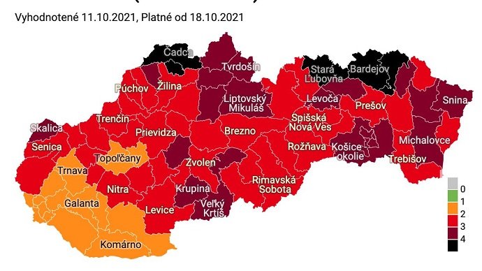 Už máme aj čierne okresy. Dunajská Streda zostáva v oranžovej farbe