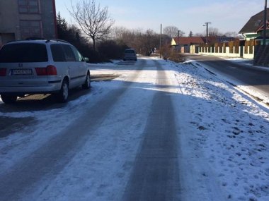 Tip čitateľa: Ľudia sa sťažujú na zľadovatené chodníky Tip čitateľa: Ľudia sa sťažujú na zľadovatené chodníky