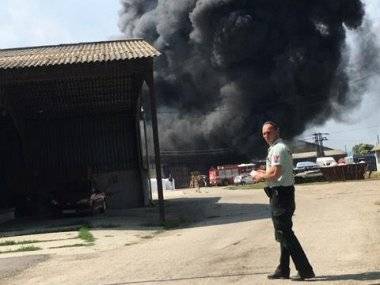 Práve teraz: Rozsiahly požiar v Dunajskej Lužnej