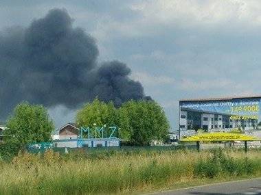 Práve teraz: Rozsiahly požiar v Dunajskej Lužnej