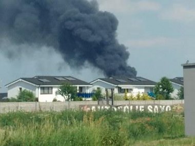 Práve teraz: Rozsiahly požiar v Dunajskej Lužnej