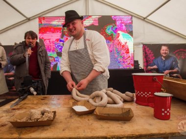 Foto: Úžasné jedlá, gurmánske špeciality a výborná atmosféra Foto: Úžasné jedlá, gurmánske špeciality a výborná atmosféra