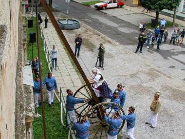 Képriport a tűzoltó fesztiválról: A mentés