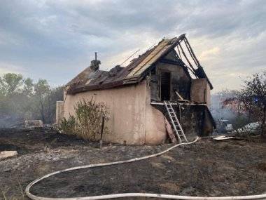 Požiar pri Dunajskej Lužnej zasiahol tri hektáre. Pomáhali aj šamorínski hasiči Požiar pri Dunajskej Lužnej zasiahol tri hektáre. Pomáhali aj šamorínski hasiči